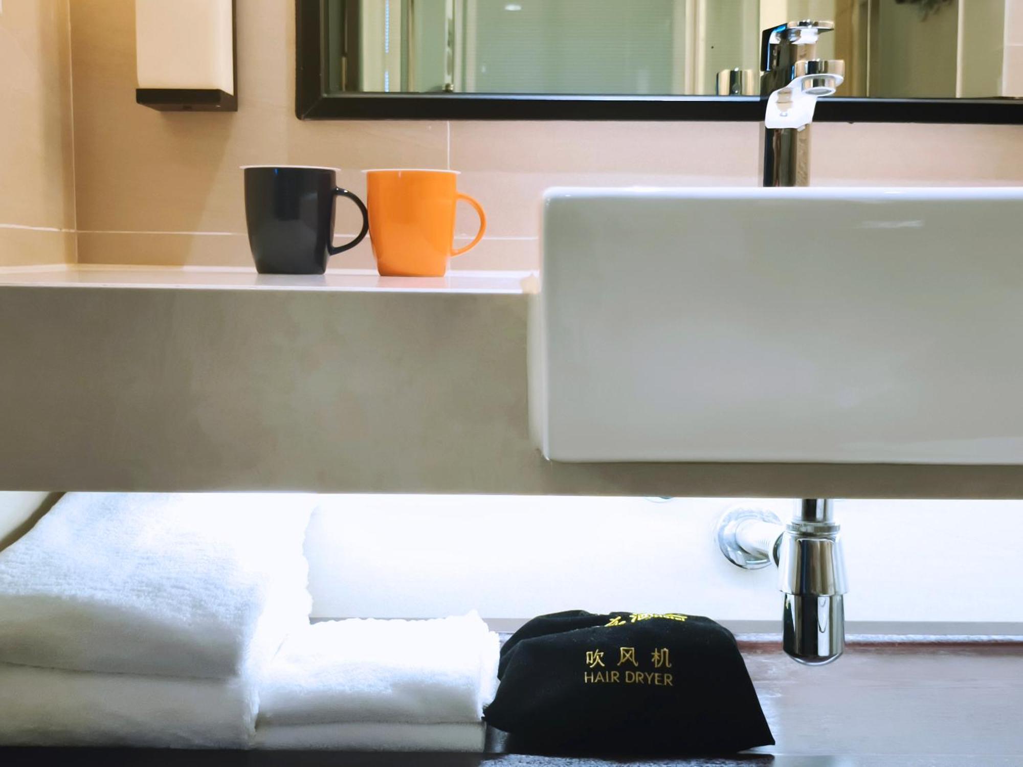 Ssaw Boutique Hotel Hangzhou East - Free Self Service Laundry ภายนอก รูปภาพ